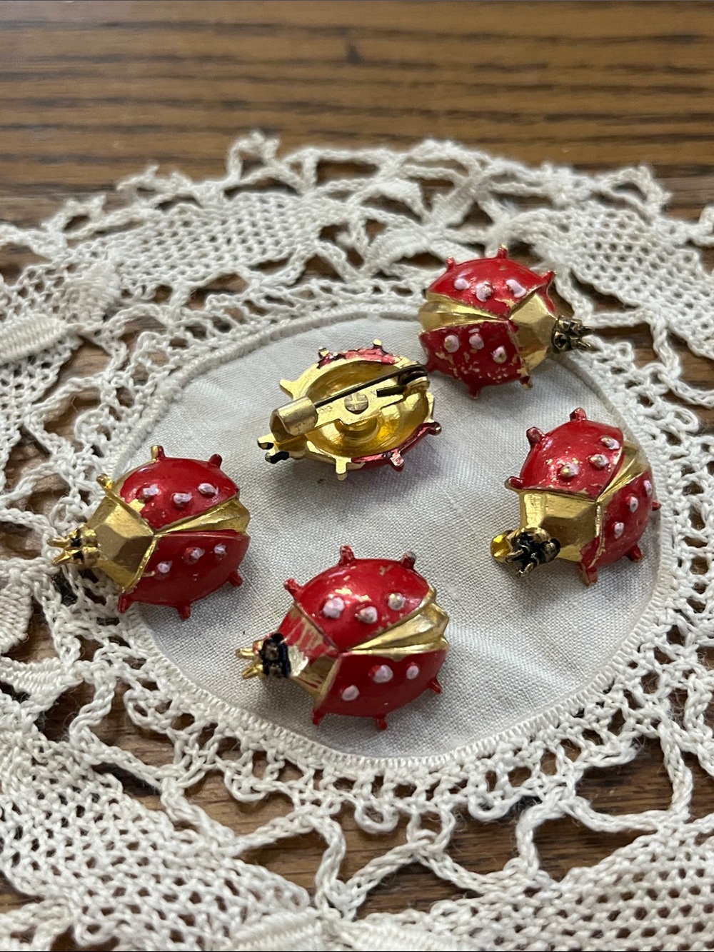 vintage 5 ladybug pins brooches